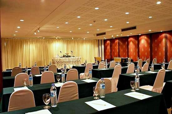 Royal Peninsula Hotel Chiangmai Chiang Mai Exterior foto